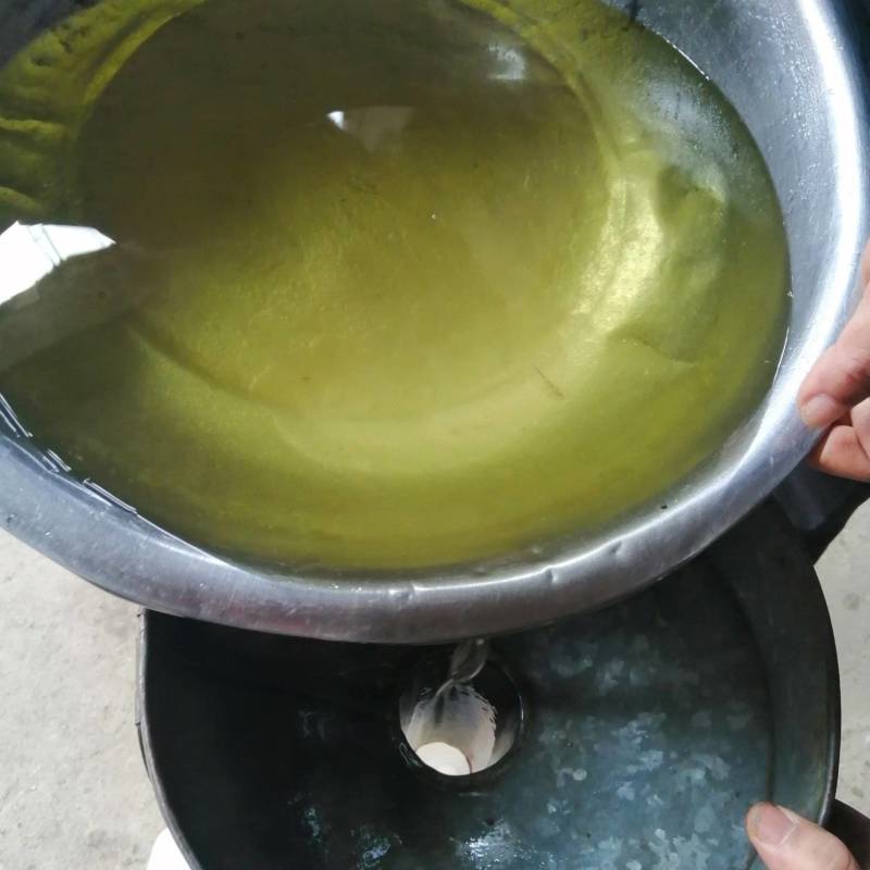每年3一4月份种植香茅草的季节，可以包教会烤精油过程，成
