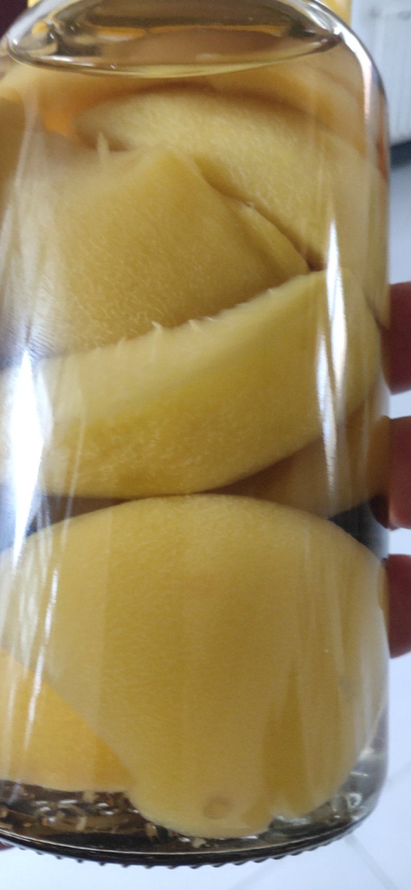 水果罐头，各种各样应有尽有，欢迎新老朋友选购