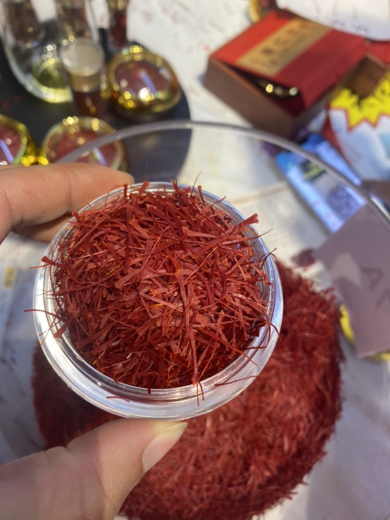 藏红花花丝伊朗进口特级藏红花大量批发