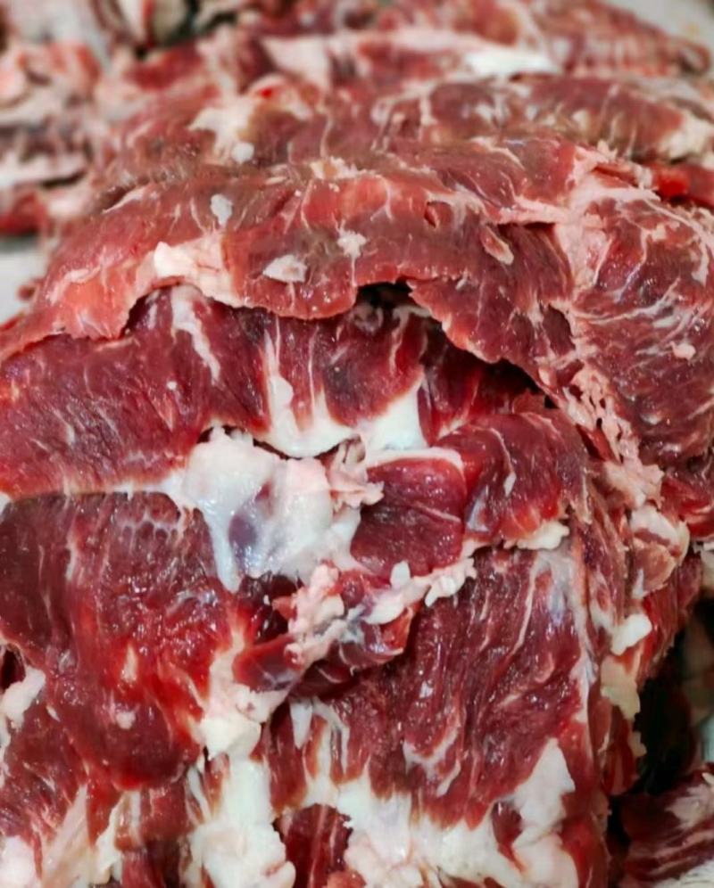 牛碎肉新鲜上市每天出鲜货，厂家直销欢迎采购