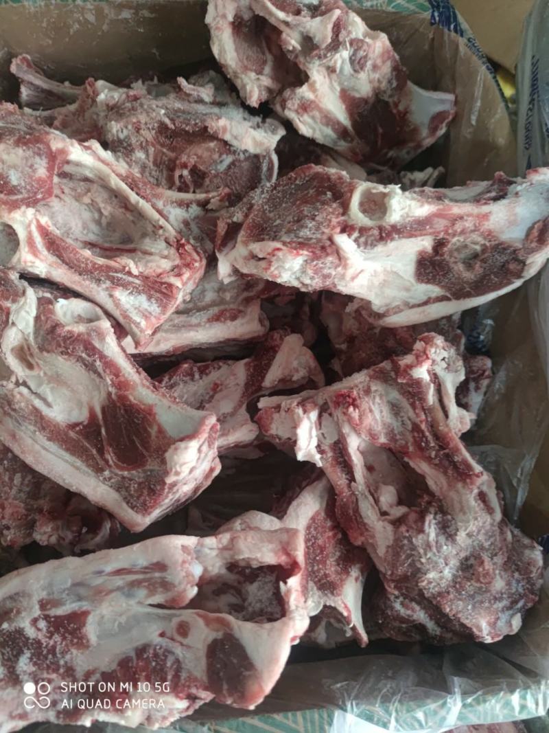 羔羊胯骨（臀骨），肉含量高，价格合适，可加工锯断