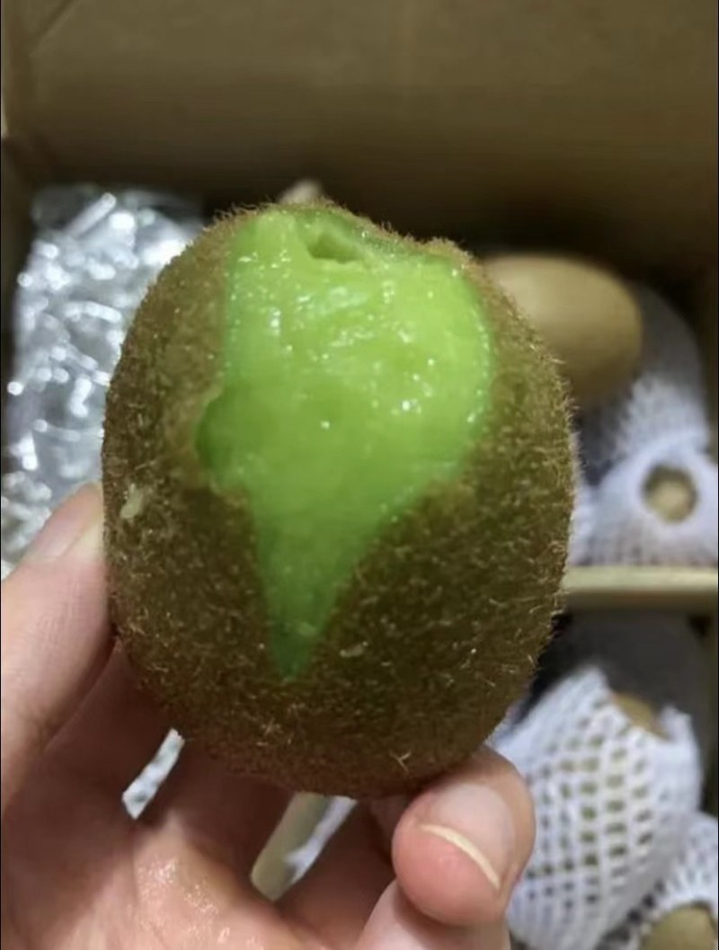 徐香猕猴桃新鲜供应中，质量保证酸甜可口