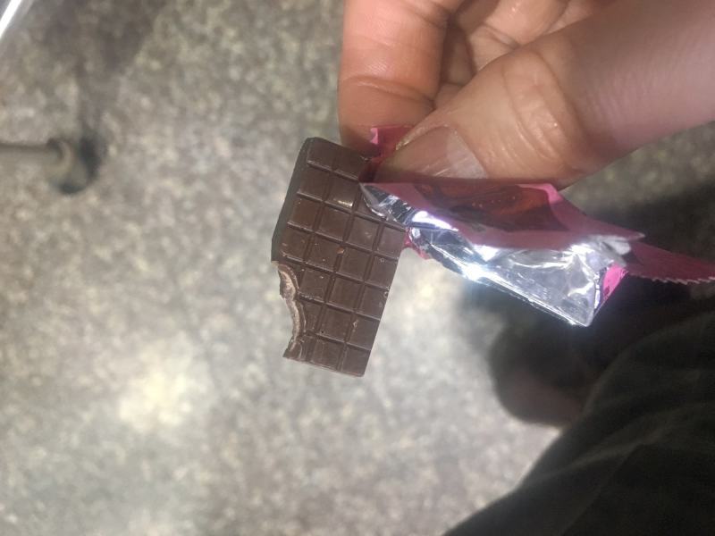 黑巧克力排块牛奶夹心喜糖网红休闲零食小吃糖果独立包装整箱