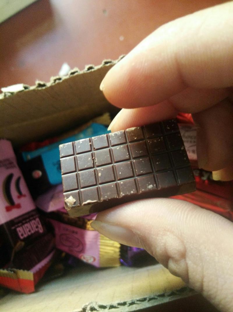 黑巧克力排块牛奶夹心喜糖网红休闲零食小吃糖果独立包装整箱