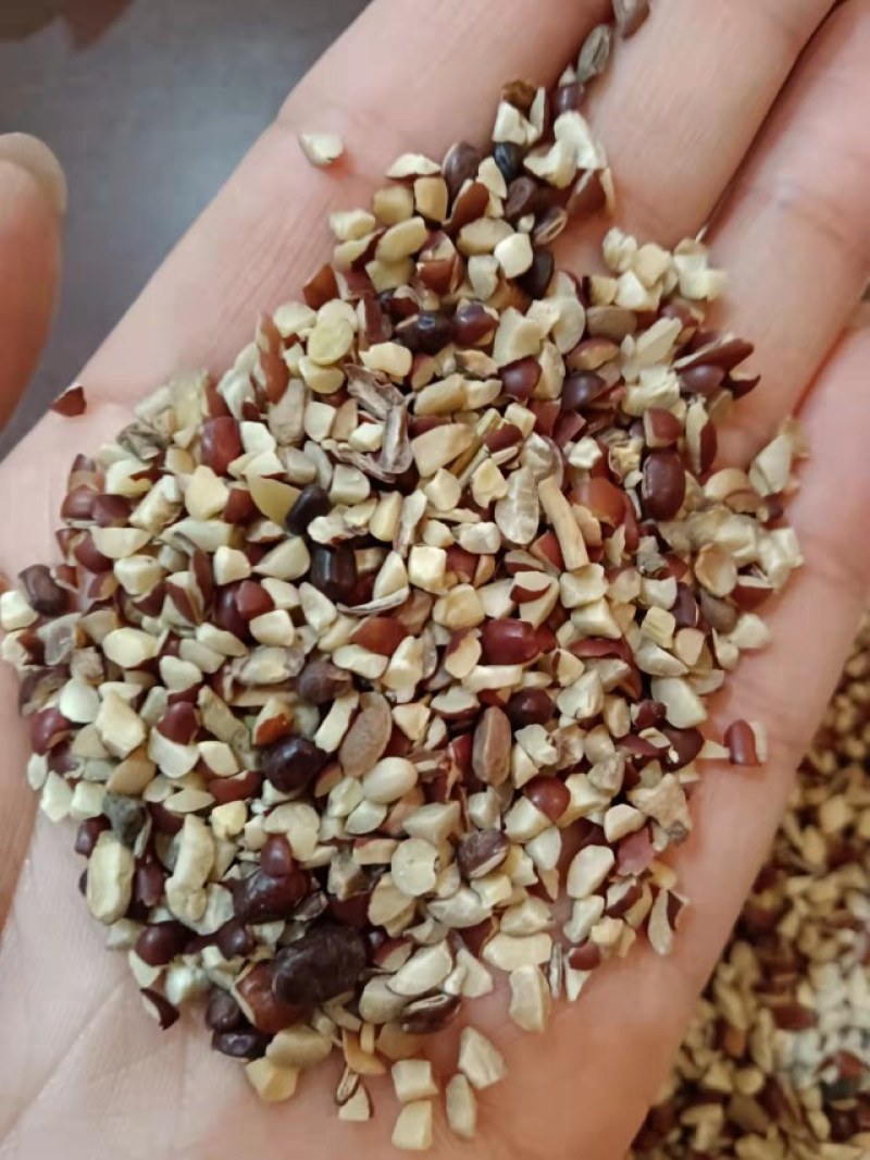 碎红豆，小红豆，氨基酸含量高，脂肪蛋白丰富