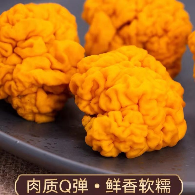 新鲜金耳现摘现发肉质肥厚产地发货品质保证