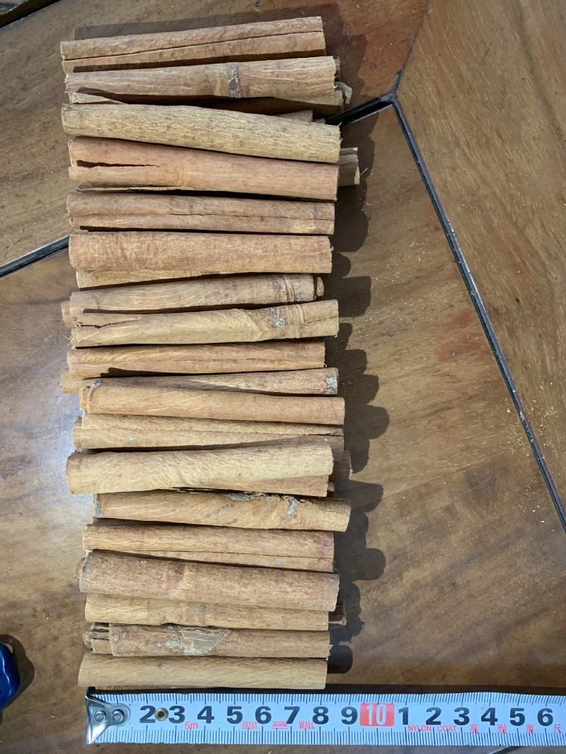 广西8公分正品精品手工去皮烟桂桂皮基地直发量大从优