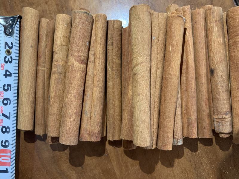 广西8公分正品精品手工去皮烟桂桂皮基地直发量大从优