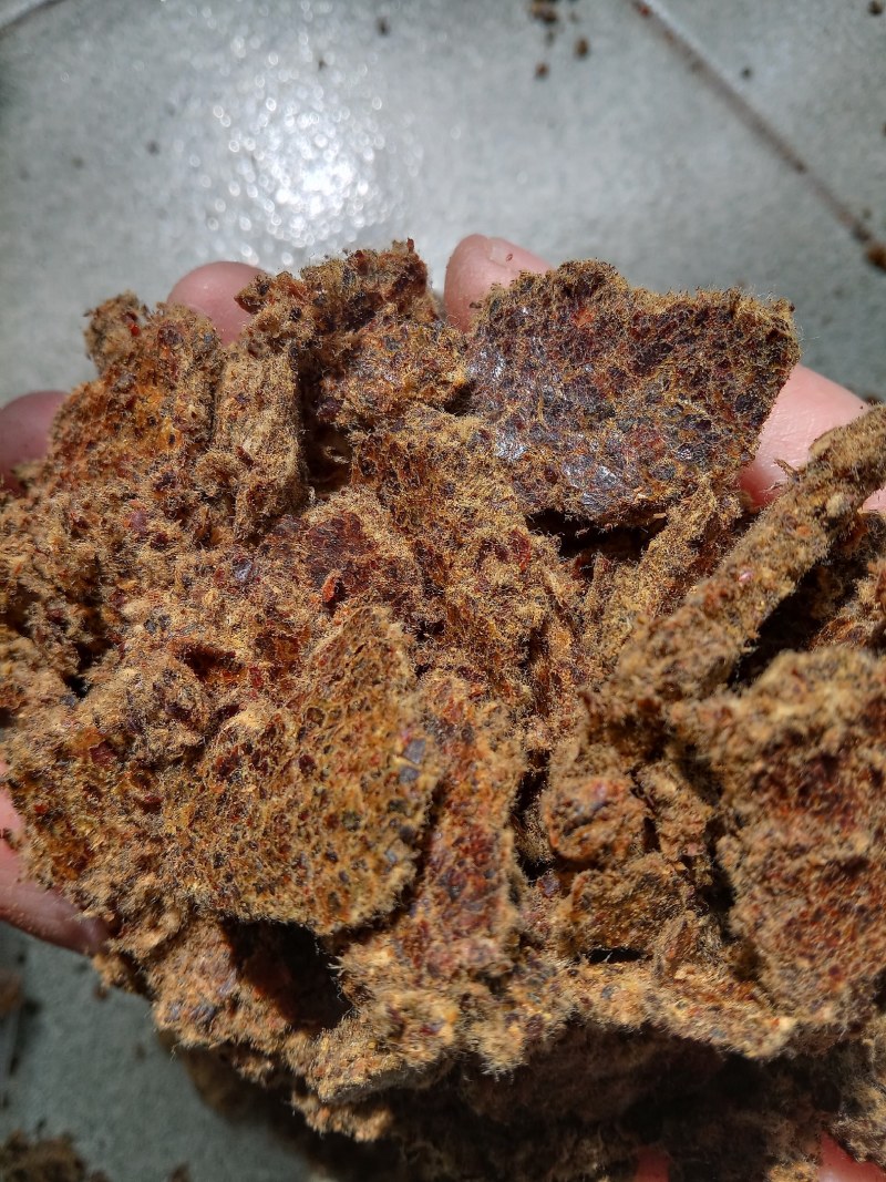 常年销售棉粕牛羊鱼饲料还有种植用棉籽饼蓖麻饼需要平台联。
