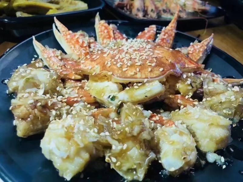 扁蟹(梭子蟹)，肉蟹，花盖蟹，石头蟹，小件试样8斤1件