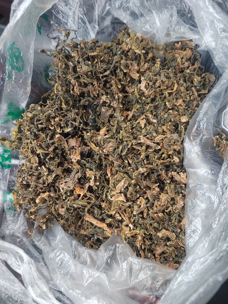 梅干菜/梅菜/梅菜扣肉/梅菜饼/淡盐/蒸煮过。