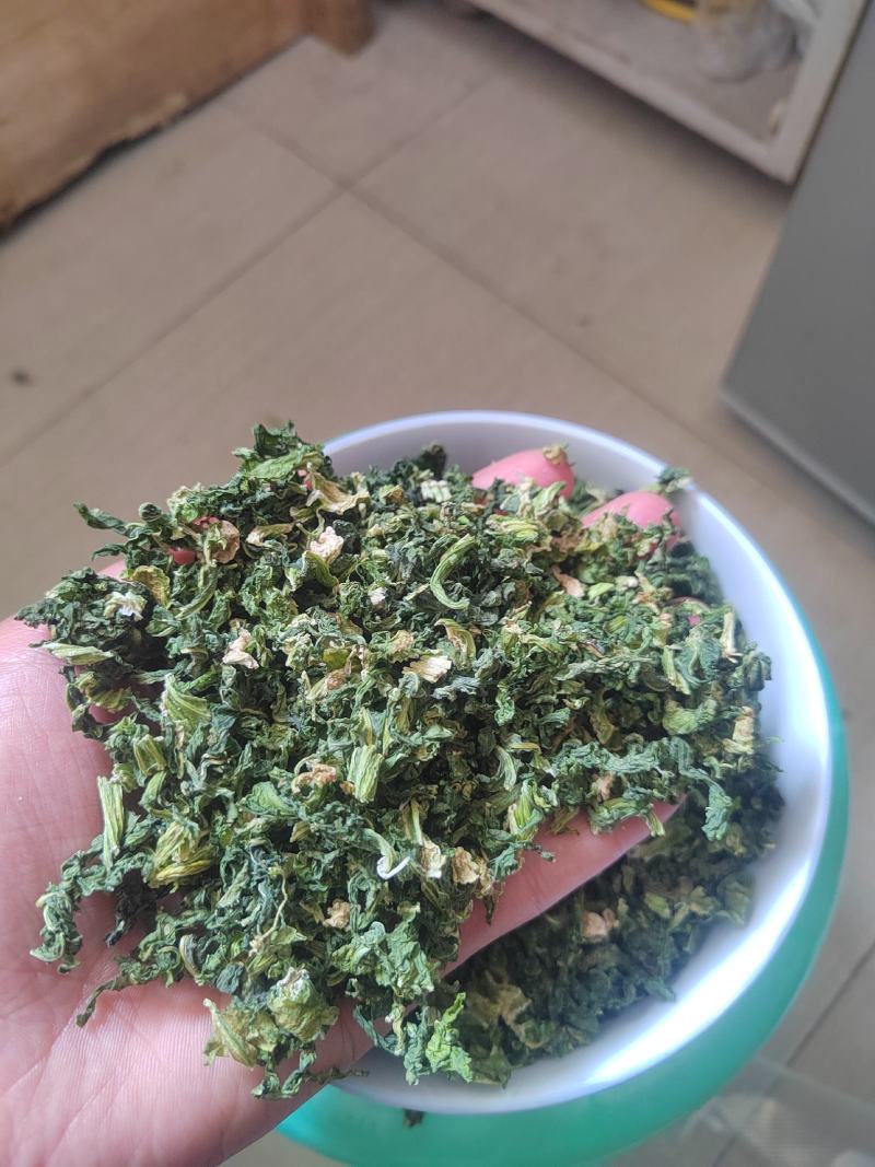梅干菜/梅菜/梅菜扣肉/梅菜饼/淡盐/蒸煮过。