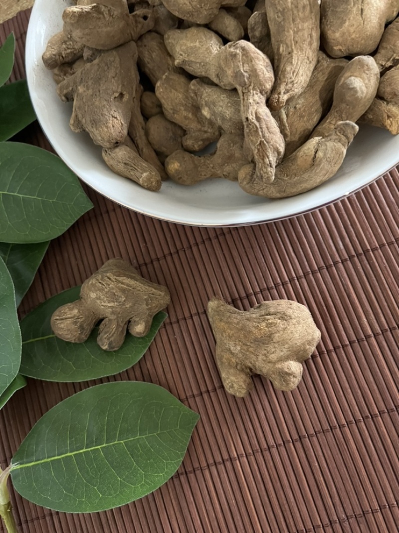 炮姜制干姜炮老姜无硫净货今年新货实物拍摄不虚假