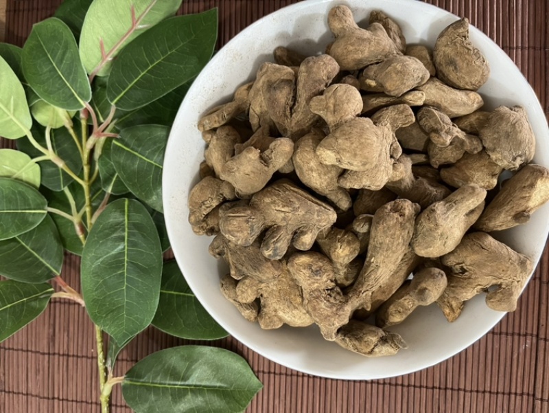 炮姜制干姜炮老姜无硫净货今年新货实物拍摄不虚假