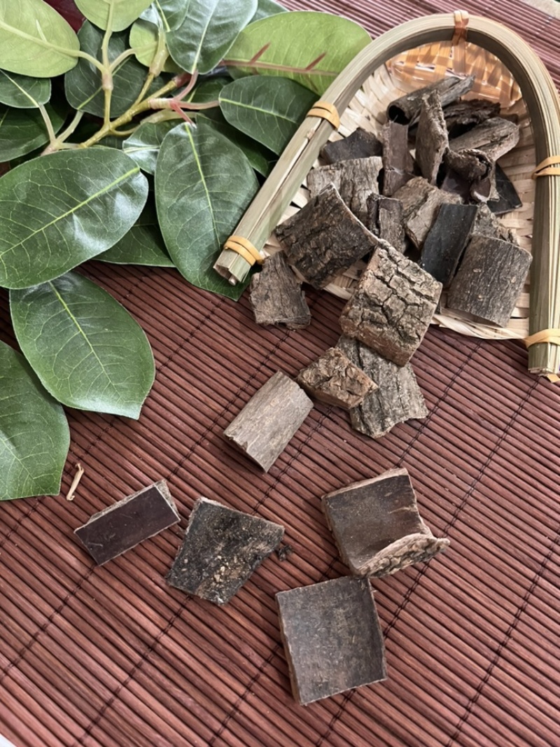 杜仲中药材杜仲块无硫无添加经营各种规格中药材