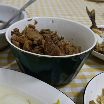 鱼尾巴