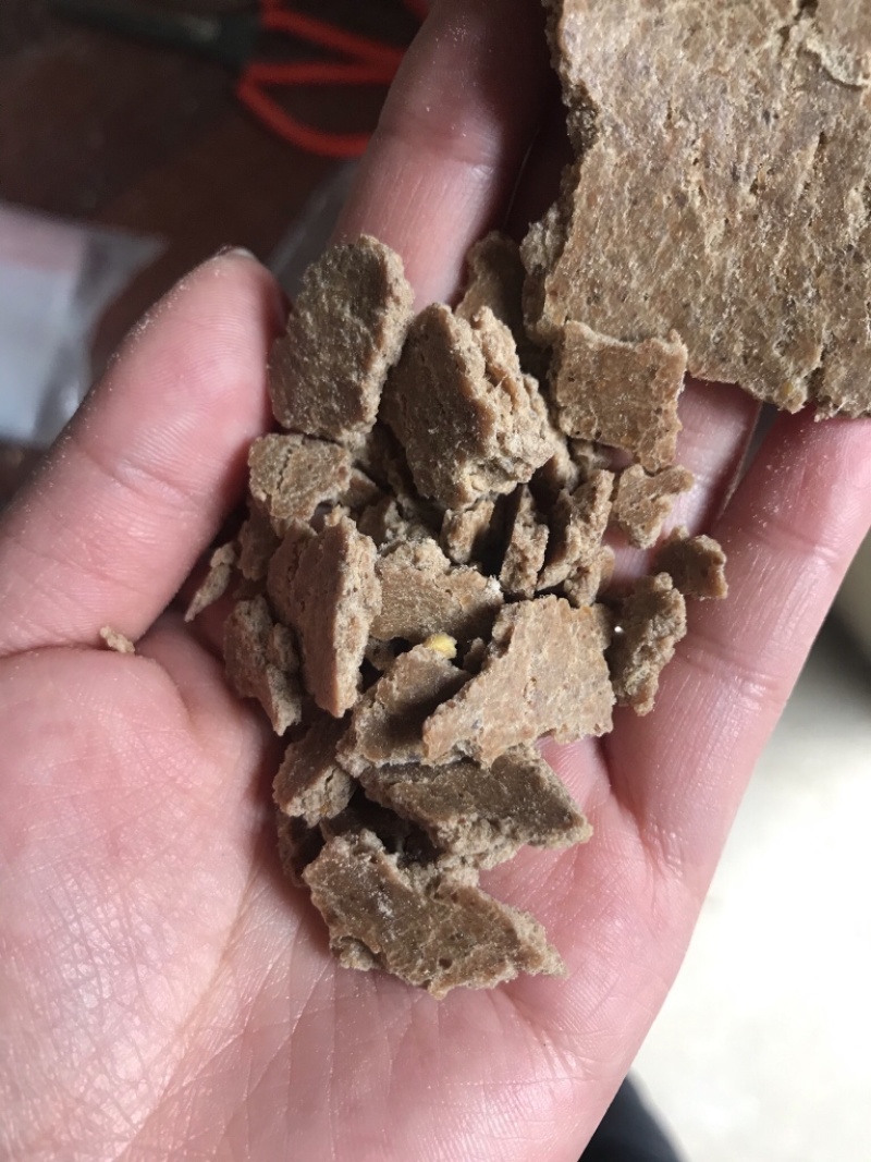 【热销】花生饼适用于饲料厂添加养殖厂有花生的香味