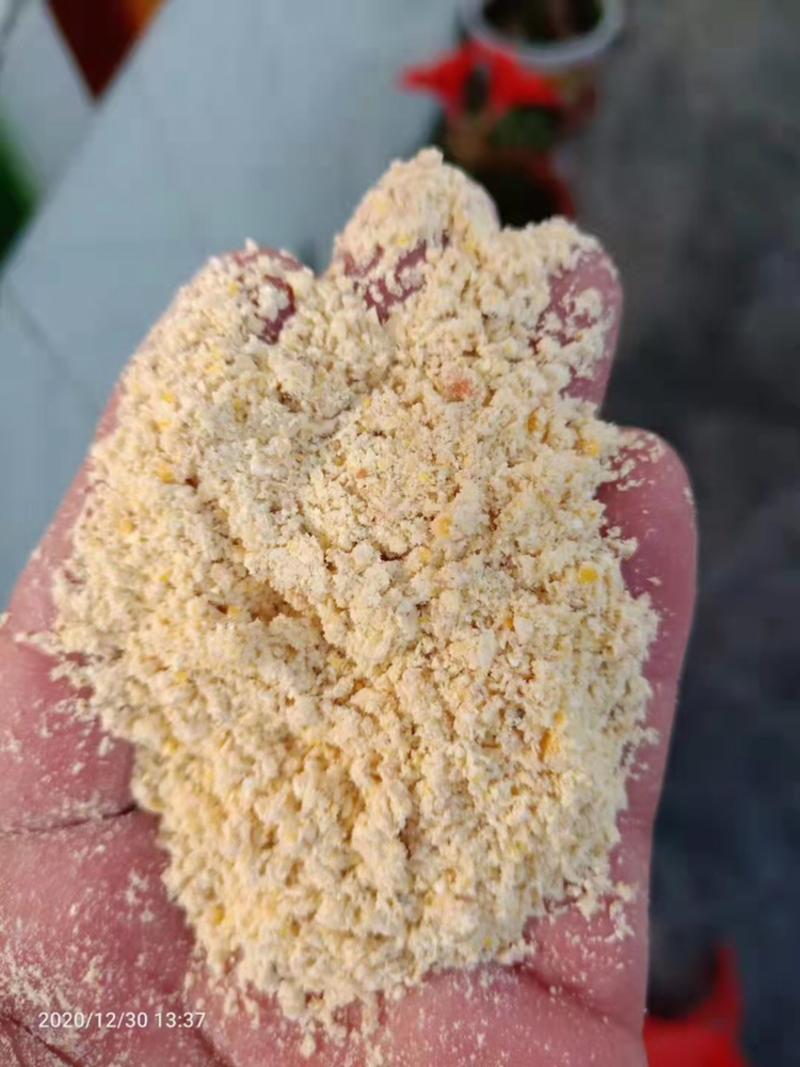 玉米次粉，适合养殖猪牛羊鸡鸭饲料厂常年供应