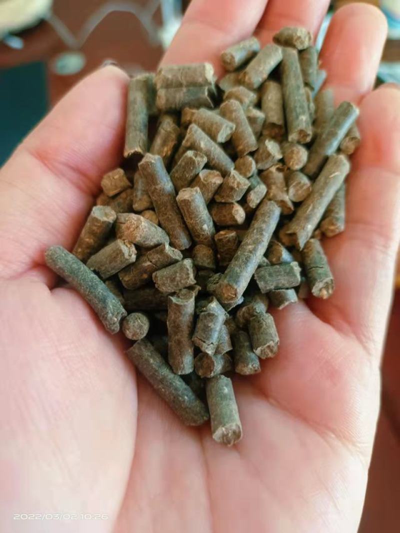 碎玉米颗粒，玉米颗可见，好吸收，好消化！