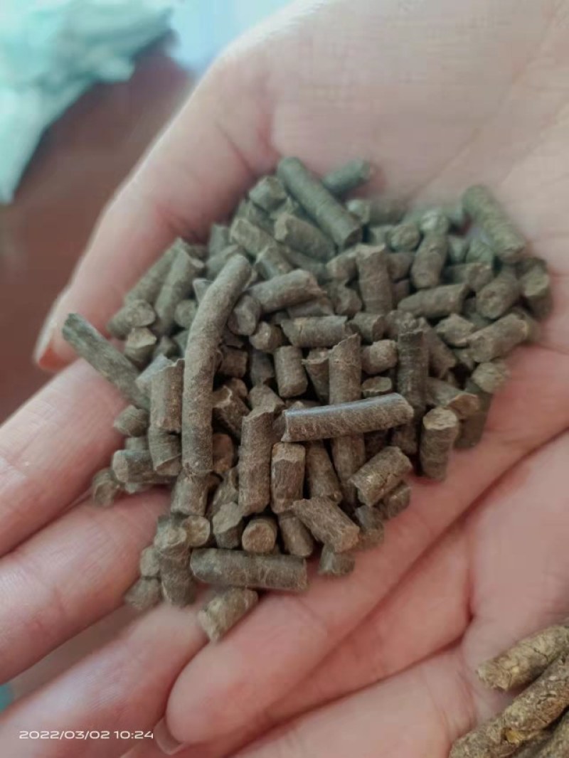 玉米颗粒，碎玉米颗粒，适口性好，厂家直销