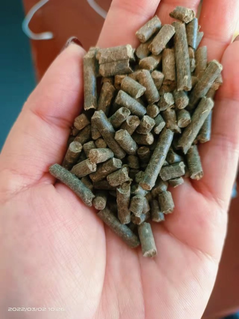 玉米颗粒，碎玉米颗粒，适口性好，厂家直销