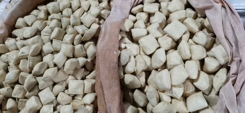 正宗石屏豆腐个旧乍甸豆腐厂家直供散装盒装真空包装