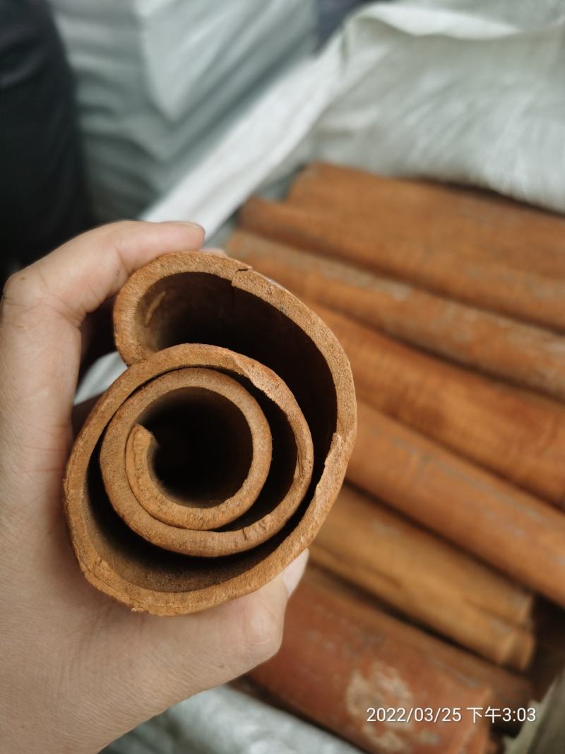 桂心刮皮桂通大红桂皮刮皮通去皮桂皮500克新的