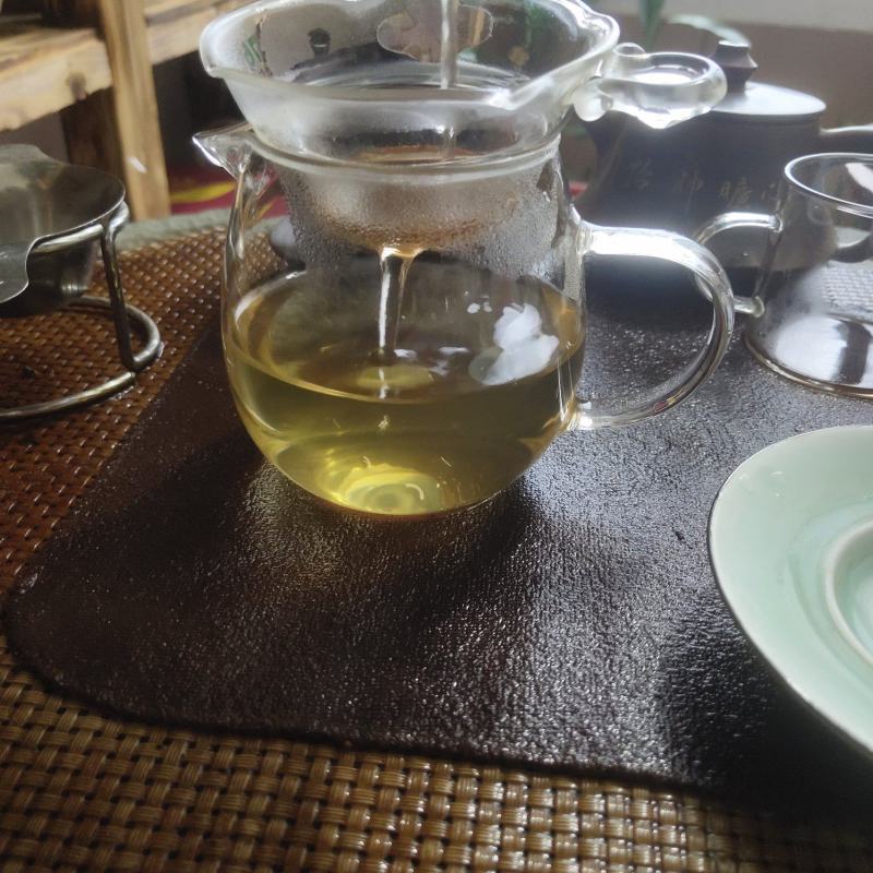 六堡农家明前茶，热销，量大，质优，保证质量，诚信商家