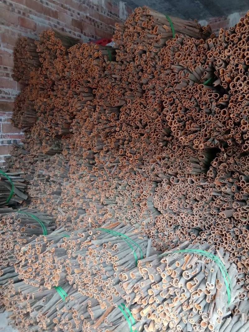 广东肉桂，原产地玉桂皮肉桂，纯干晒，标准规格通货精品