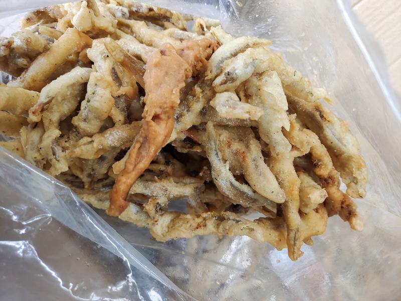 野生炸泥鳅熟食加热即食下酒菜