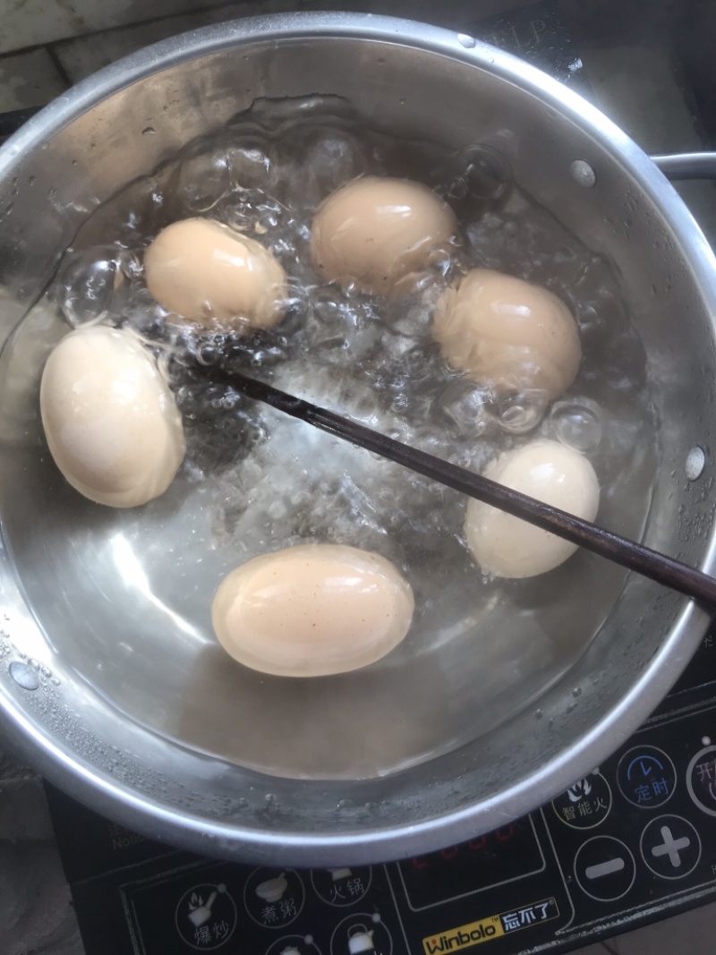 云南正宗土鸡蛋🥚…………一年四季可以供货！