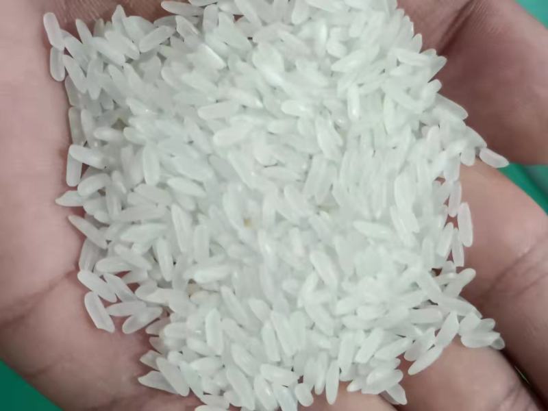 米厂直供各种粮食及副产品大米碎米稻壳壳糠碎米色选混合糠
