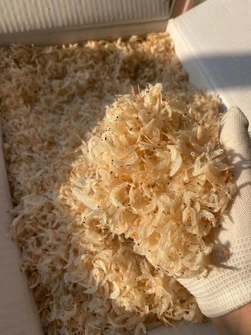 白虾皮，不管炒菜，煮汤，蒸蛋都来一点！