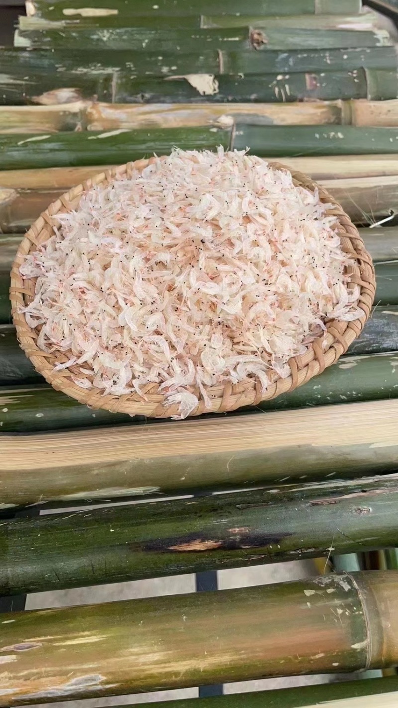 白虾皮，不管炒菜，煮汤，蒸蛋都来一点！