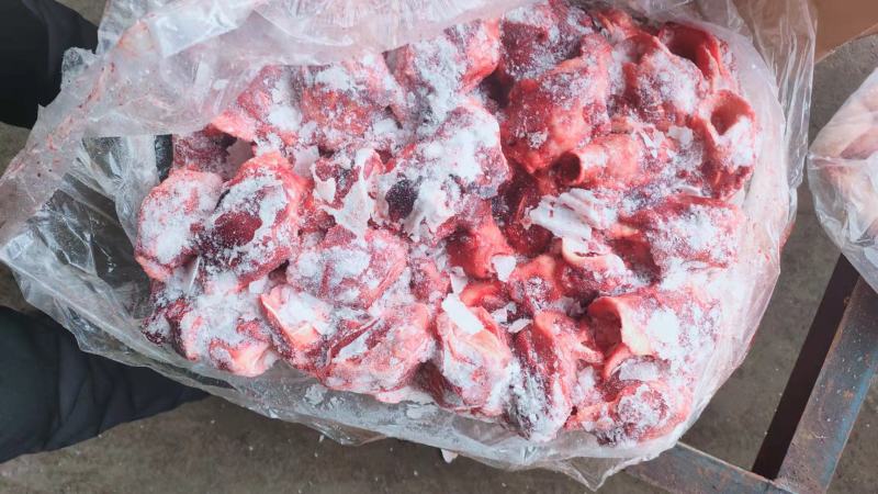 肥猪喉头，质量好，价格低，加工厂市场都可以用