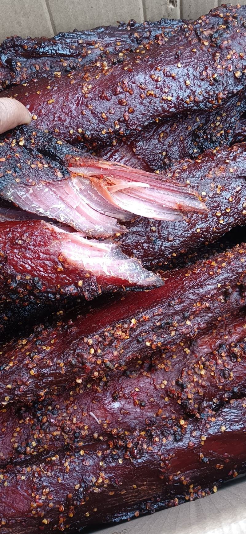 五香麻辣大块肉，里脊大块肉，颜色好，味道好，干度也好