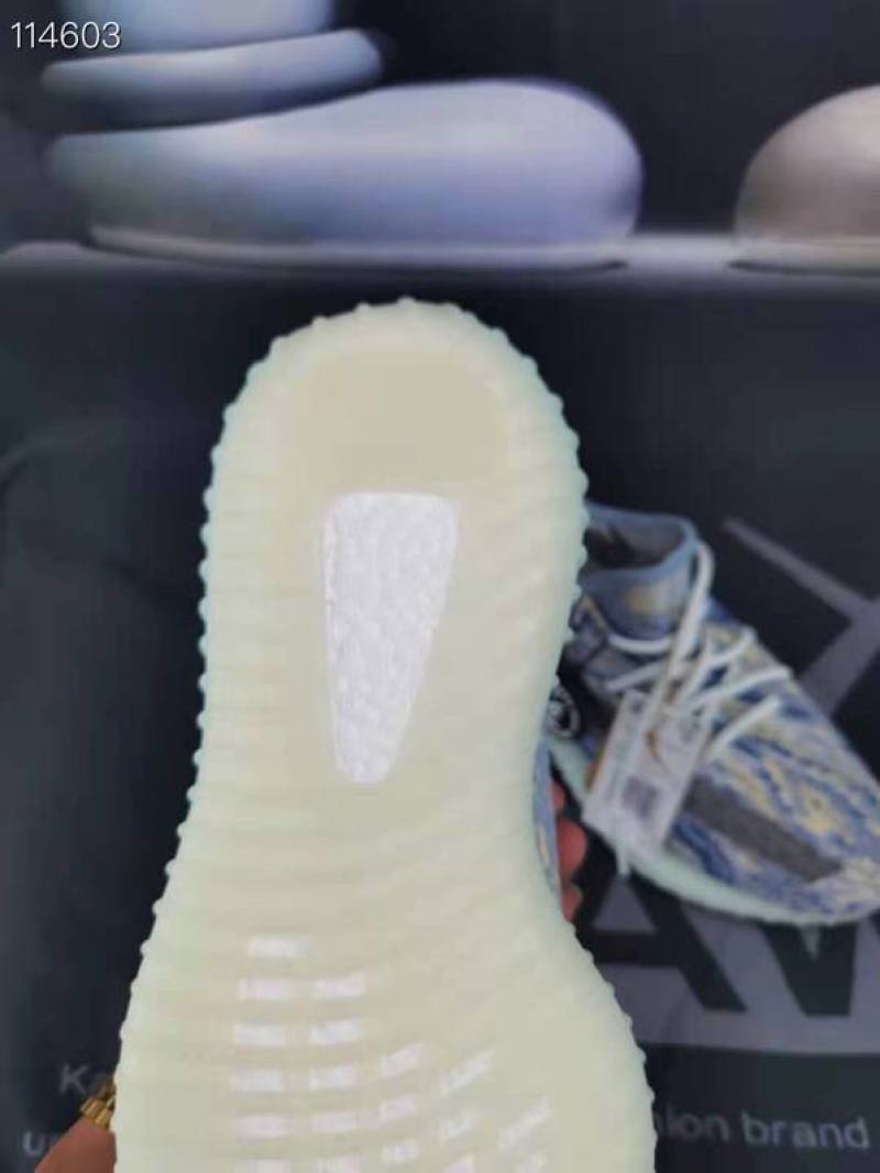 德国X6版本巴斯夫椰子鞋子350V2新配色——比斯兰