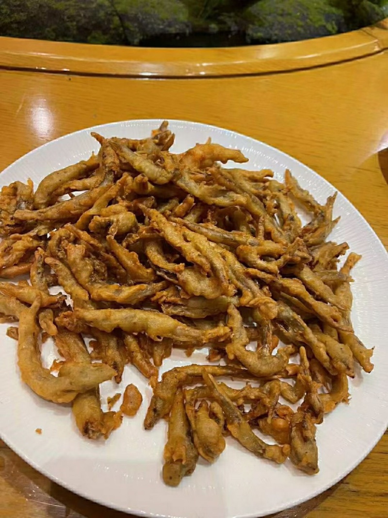 油炸泥鳅跑江湖长线热卖小吃一包5斤过油即可食用
