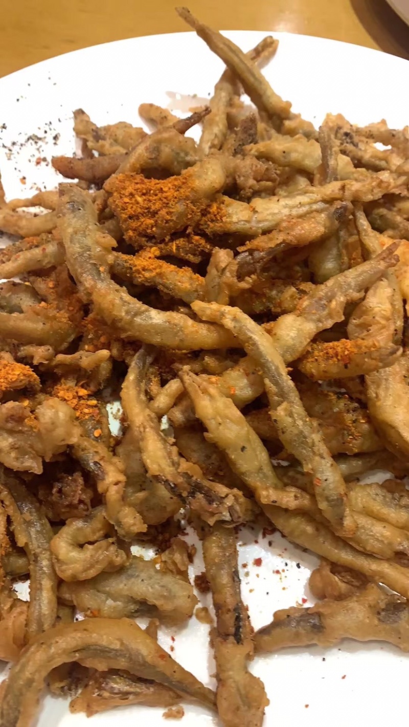 油炸泥鳅跑江湖长线热卖小吃一包5斤过油即可食用