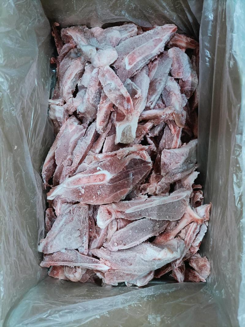 猪扇骨精品猪扇骨大量出货，边角料价低全年发货欢迎咨询