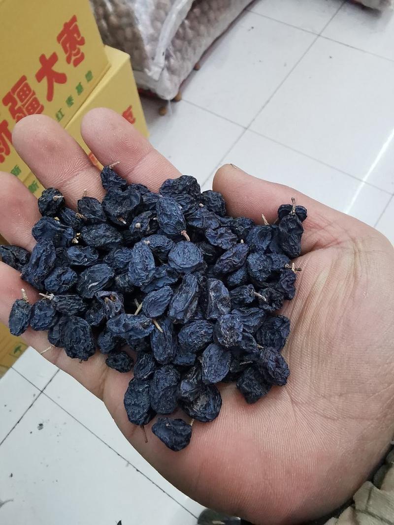 新疆特产新货新疆黑加仑葡萄干20斤起发一件代发批发