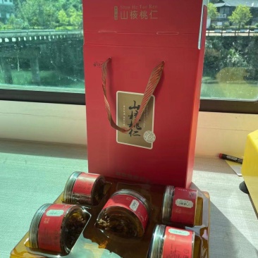 山核桃肉