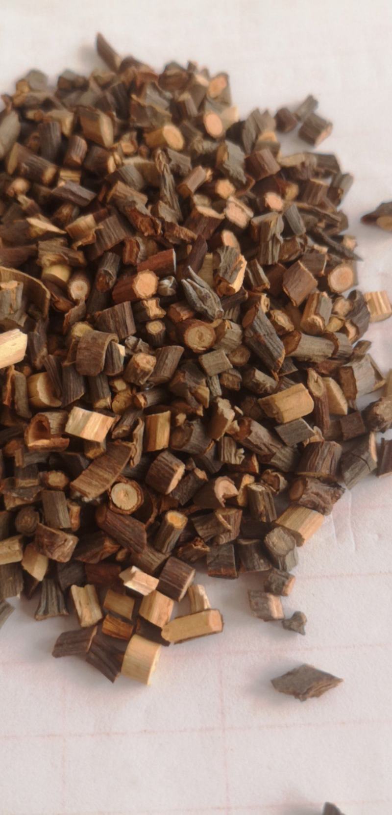 广西产地直销桂枝粒0.2至0.4，无硫磺欢迎来电洽谈