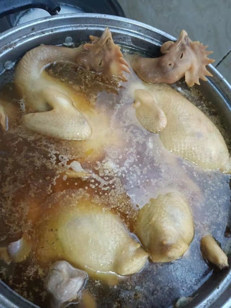 长期供应多品种白条鸡
