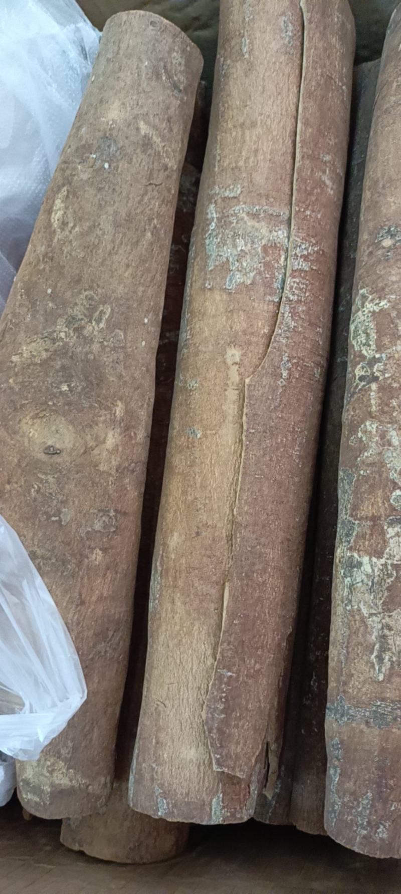 桂皮好货味道大大货价格便宜，本店经营品种多种类齐全