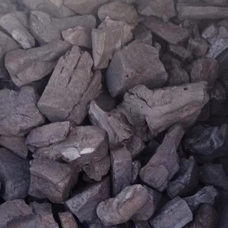 大量供应工业木炭苹果木炭荔枝木炭杂木炭质量好低价格