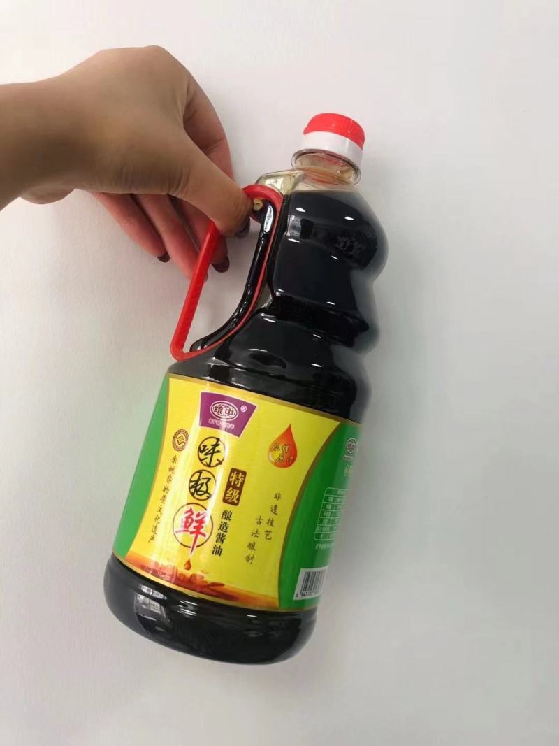 味极鲜酱油，一箱9桶,8.5元一桶，品牌货好口碑