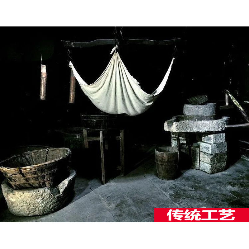 卤水豆腐干正宗地方特色纯手工传统工艺石磨磨豆大锅熬制