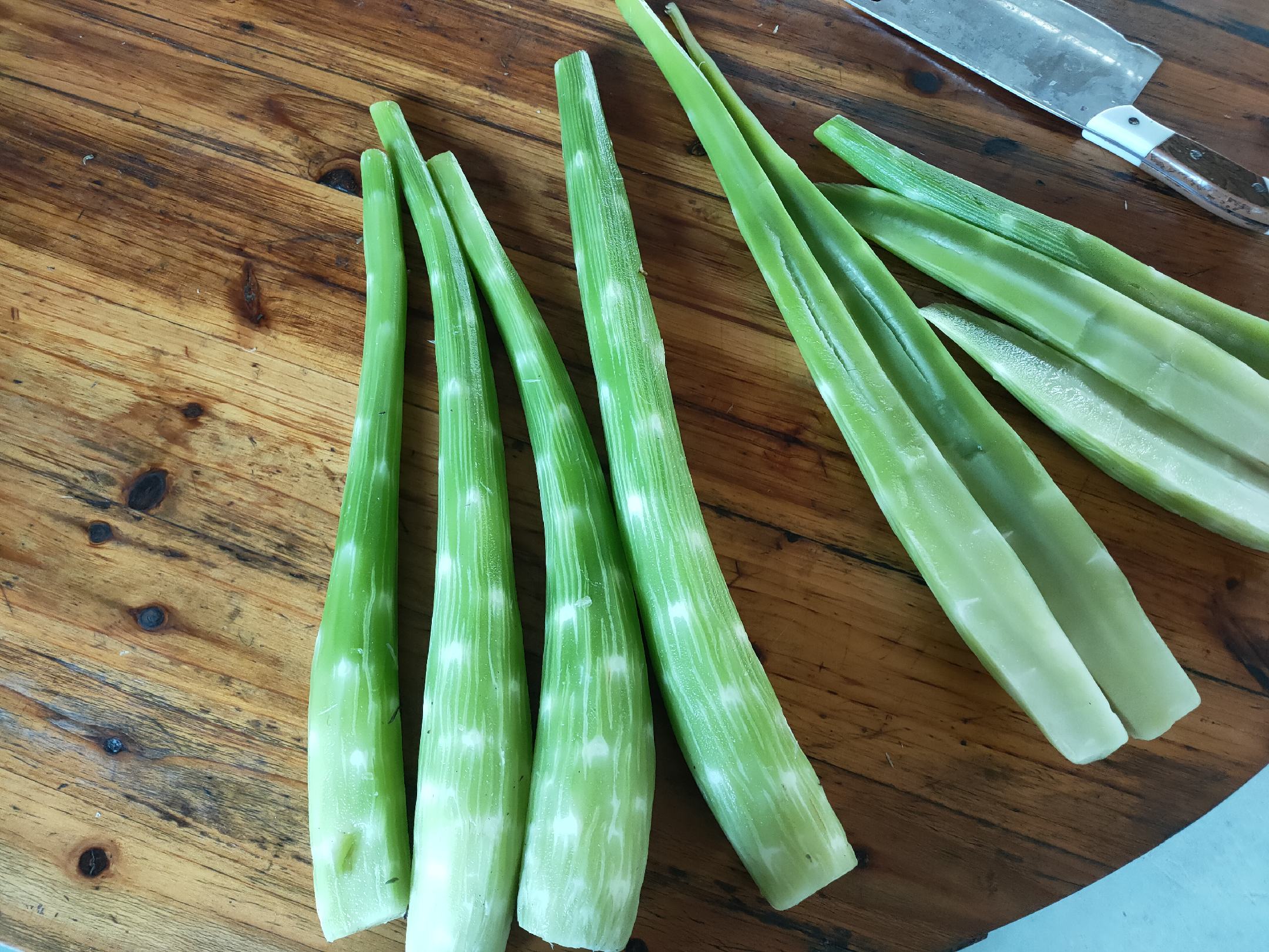 莴笋叶的营养价值与常见用途