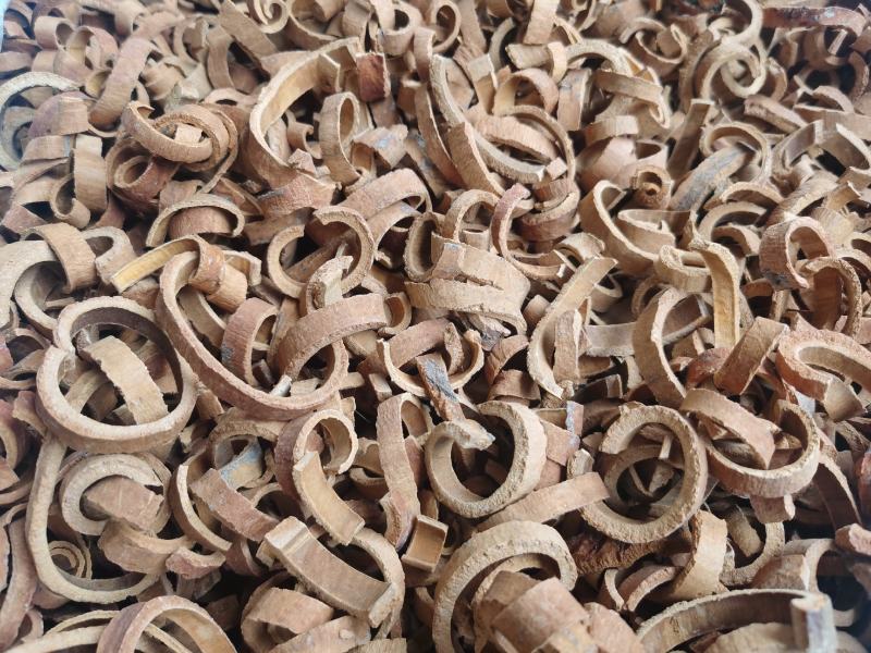 桂皮广西直销批发刮皮丝肉桂心桂圈香辛料卤料